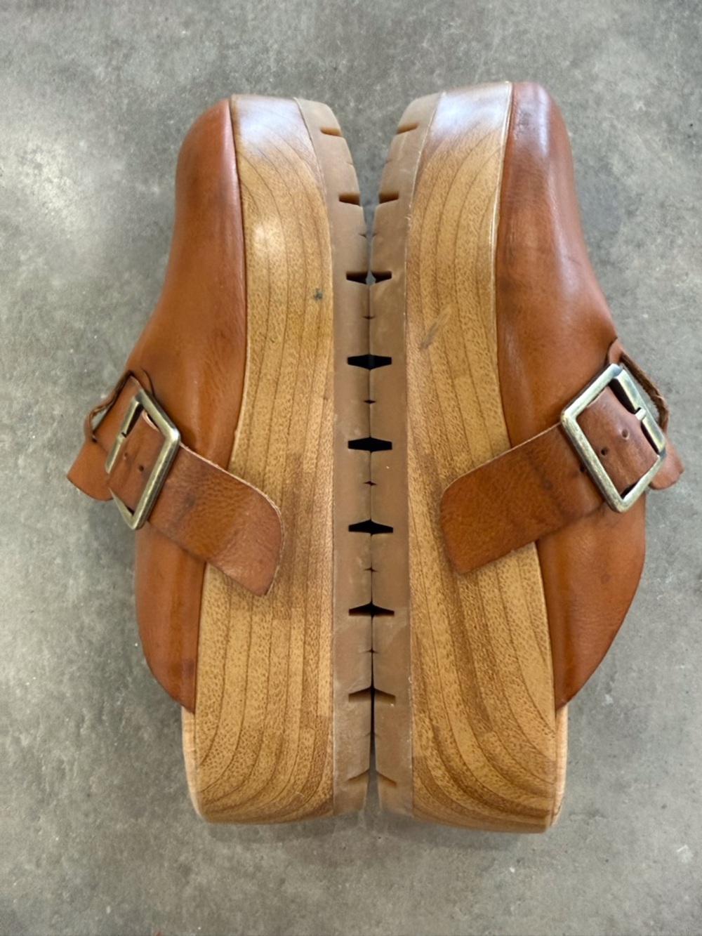 Korks platform clog tan brown adjustable buckle rubber sole.